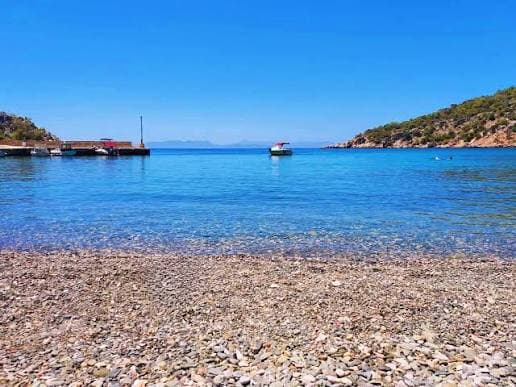 Παραλία Αίας